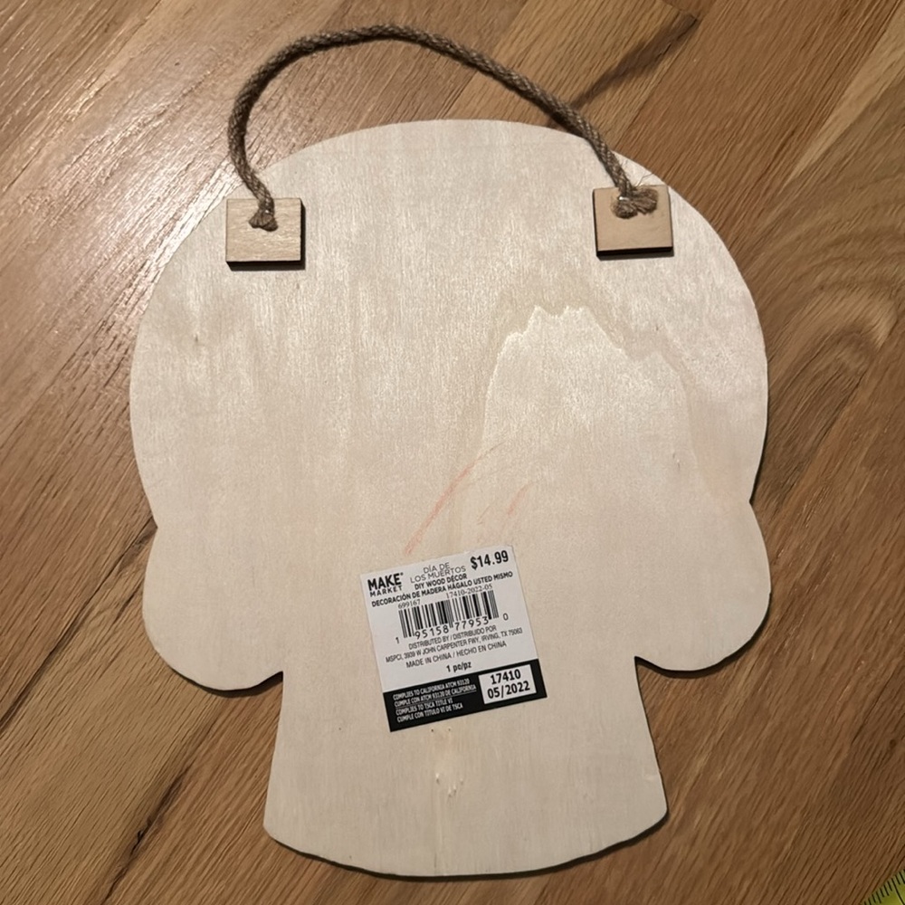 NWT Wooden Sugar Skull Wall Hanging - Picture 4 of 5